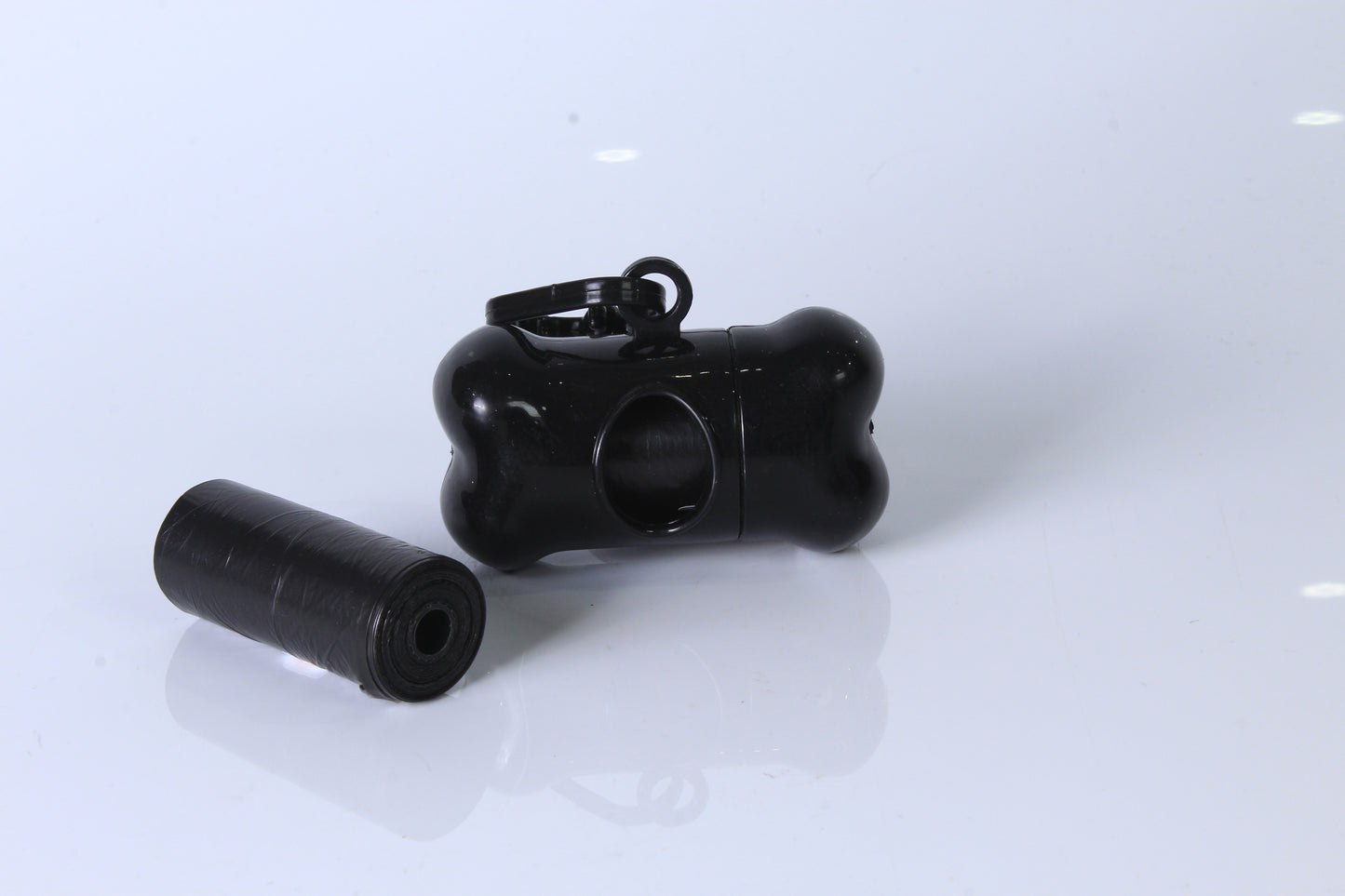 PetGuard: Dispensador de Bolsas para Mascotas con Repuesto